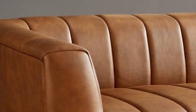 Sofa da hay sofa vải: Nên chọn loại nào?